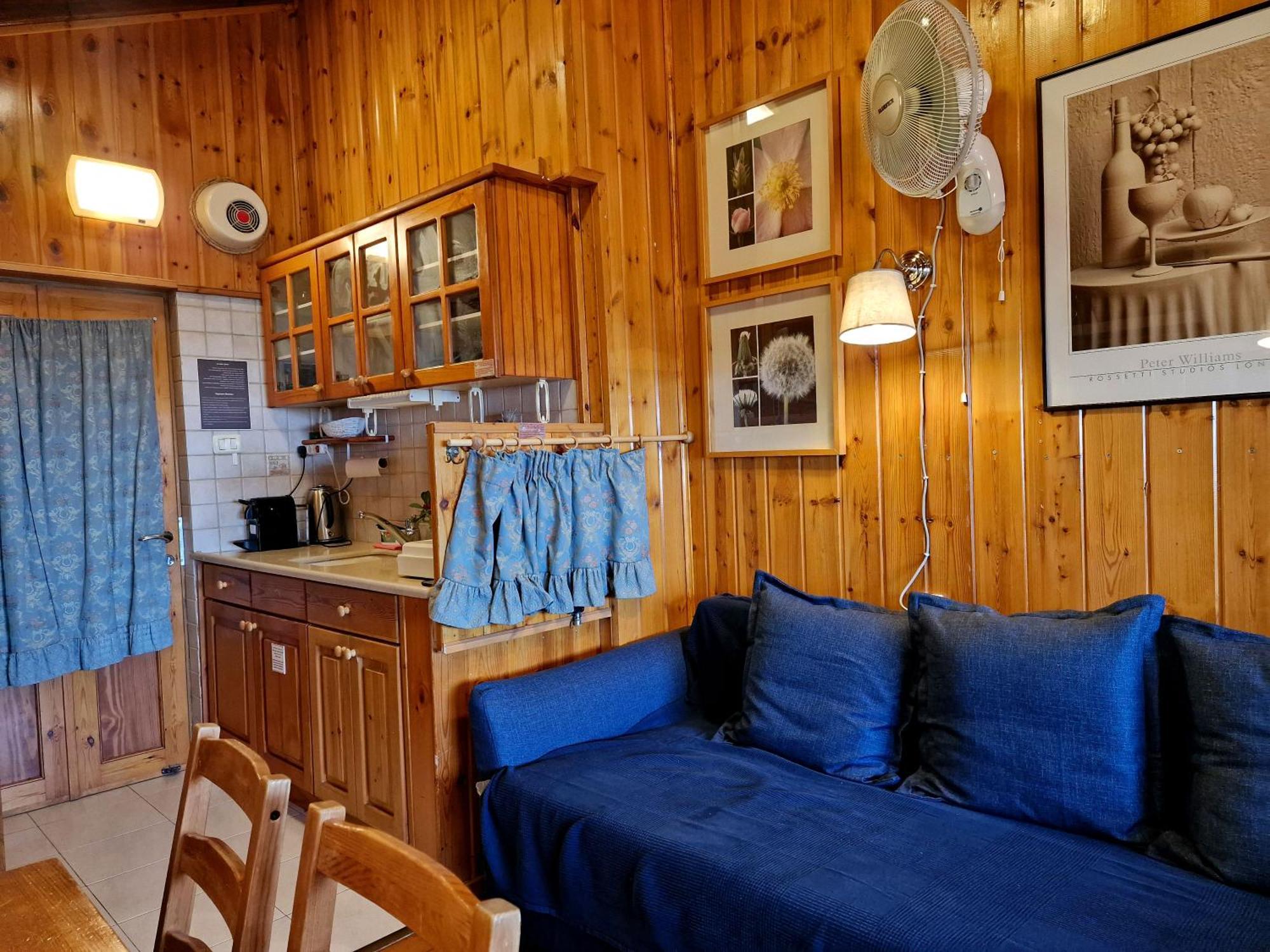 Ohn-Bar Guesthouse Амирим Экстерьер фото